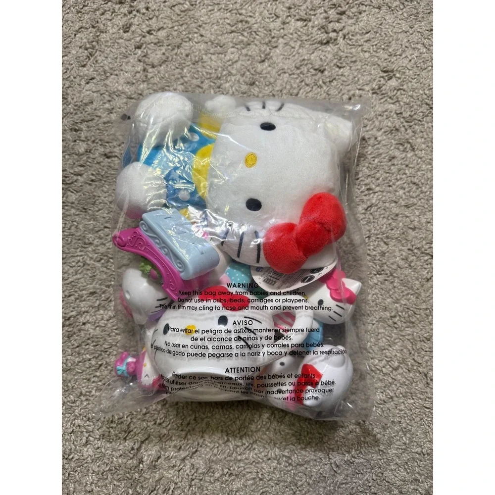 Sanrio Hello Kitty Plush and Figure Toy Lot Minifigures Plushie Stuffed‎ Animal
